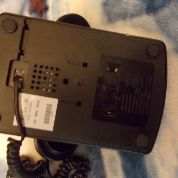 Vintage rotary black phone, still works! Yes the dial turns. - Picture 5 of 6